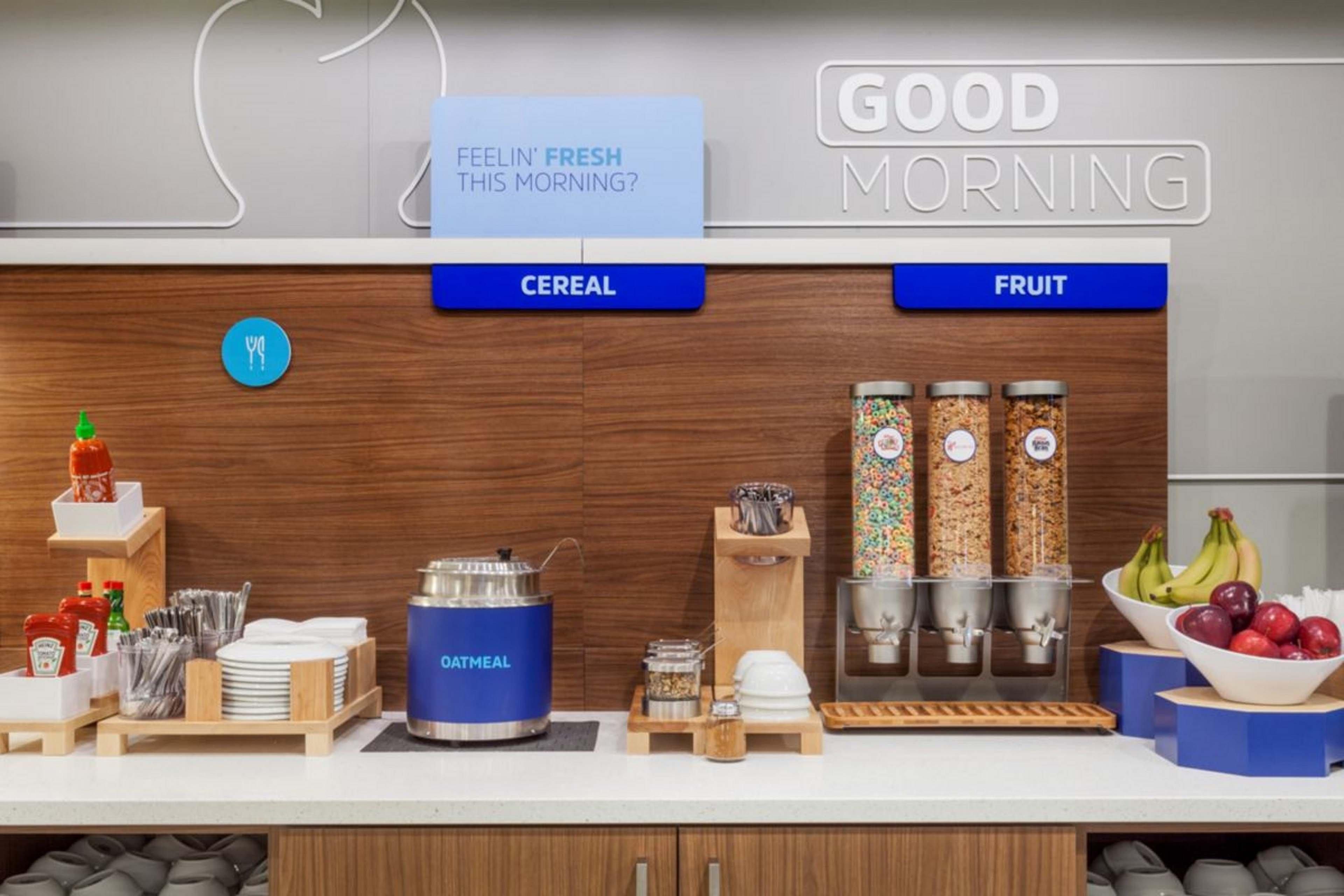 Holiday Inn Express & Suites Farmington Hills - Detroit By Ihg Zewnętrze zdjęcie