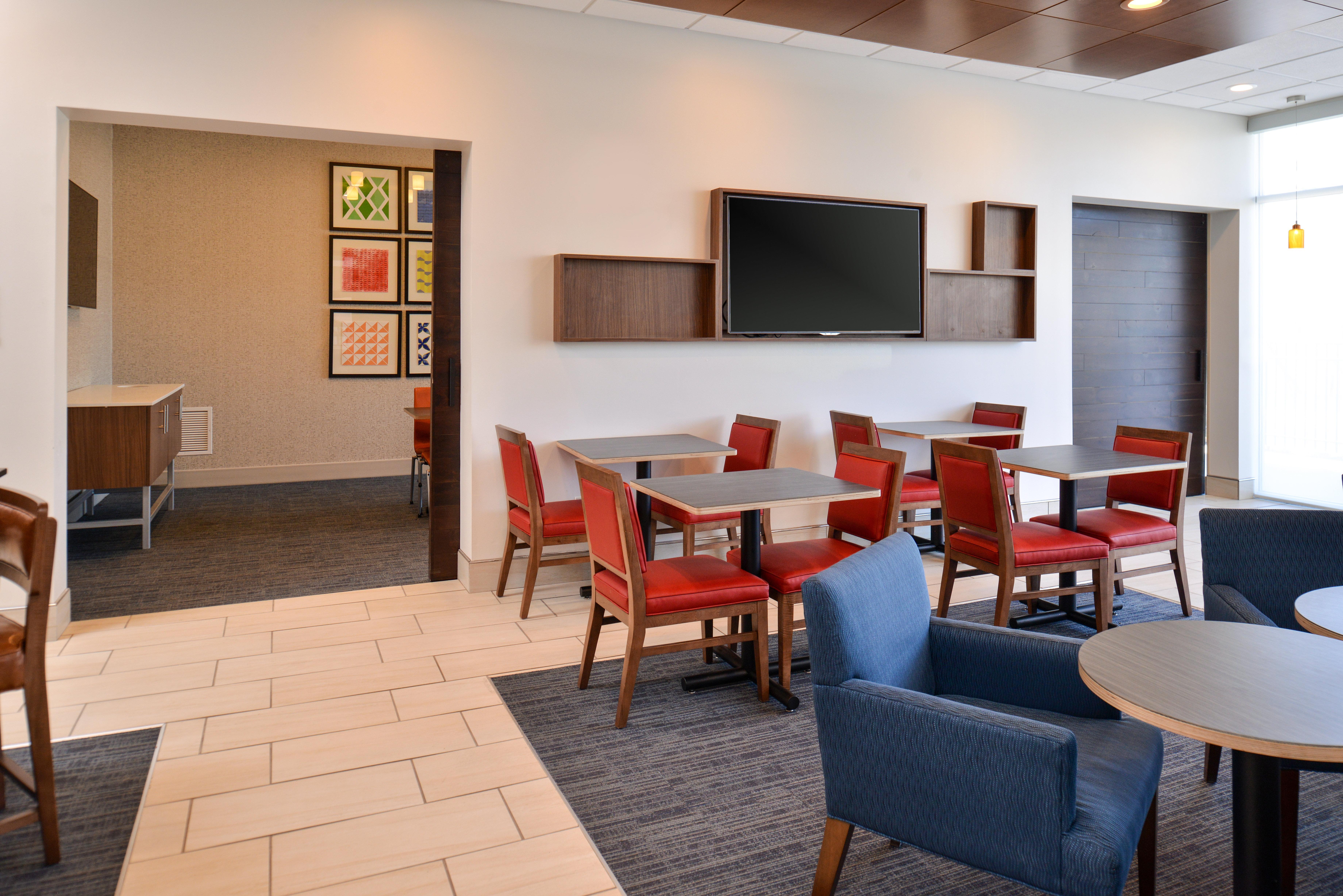 Holiday Inn Express & Suites Farmington Hills - Detroit By Ihg Zewnętrze zdjęcie